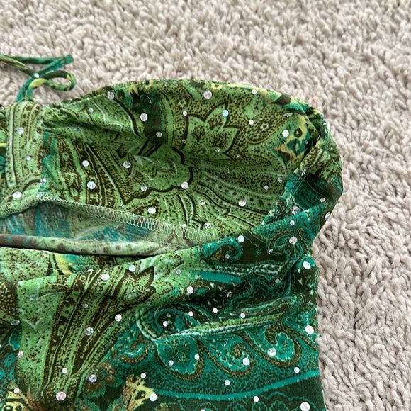 Green pattern w/ sequins all over bottom as symmetrical flowing halter sundress - Picture 7 of 10
